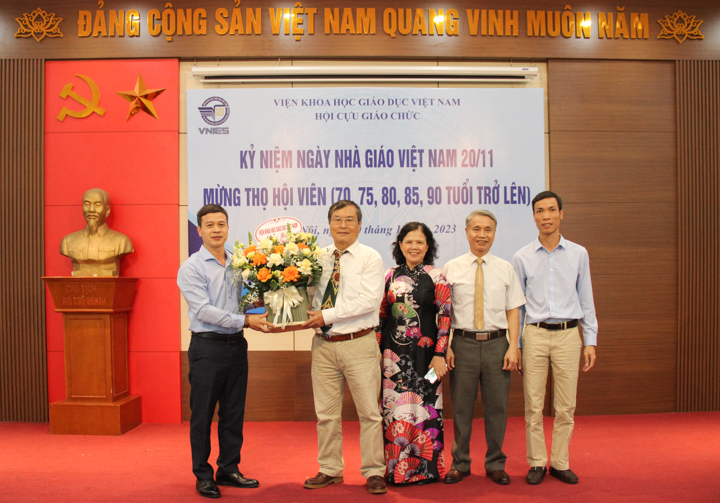 Hội nghị Gặp mặt hội viên Hội Cựu giáo chức nhân kỷ niệm Ngày Nhà giáo Việt Nam 